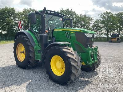 JOHN DEERE 6215R - Farm tractor: picture 4 JOHN DEERE 6215R - Farm tractor: picture 4