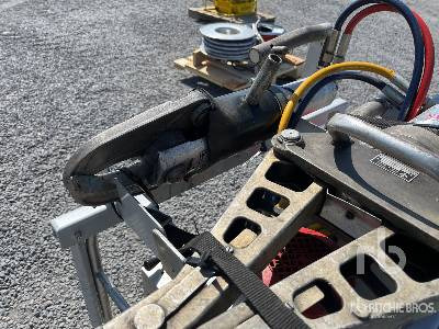 LUKAS Hydraulic Rescue Kit - Tool/ Equipment: picture 4 LUKAS Hydraulic Rescue Kit - Tool/ Equipment: picture 4