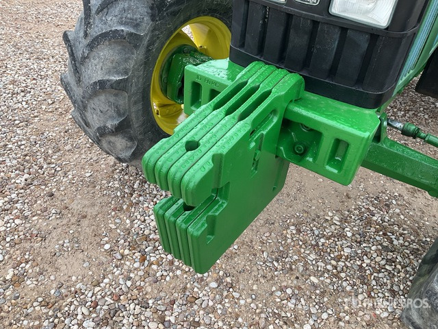 1995 John Deere 6400 2WD Tractor - Farm tractor: picture 5 1995 John Deere 6400 2WD Tractor - Farm tractor: picture 5