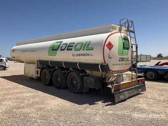 2004 ROS ROCA SC3 Tri/A Tanker Trailer - Tank semi-trailer: picture 2 2004 ROS ROCA SC3 Tri/A Tanker Trailer - Tank semi-trailer: picture 2