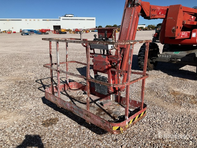 2005 Haulotte HA16PXNT 4WD Diesel Articulating Boom Lift - Articulated boom: picture 5 2005 Haulotte HA16PXNT 4WD Diesel Articulating Boom Lift - Articulated boom: picture 5