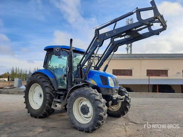 2008 New Holland T6010 4WD Tractor - Farm tractor: picture 2 2008 New Holland T6010 4WD Tractor - Farm tractor: picture 2