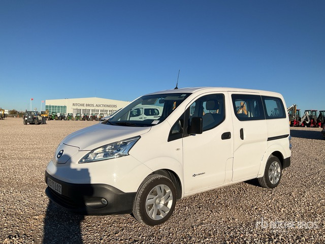 2019 Nissan E-NV200 Electric Passenger Van - Minibus, Passenger van: picture 1 2019 Nissan E-NV200 Electric Passenger Van - Minibus, Passenger van: picture 1