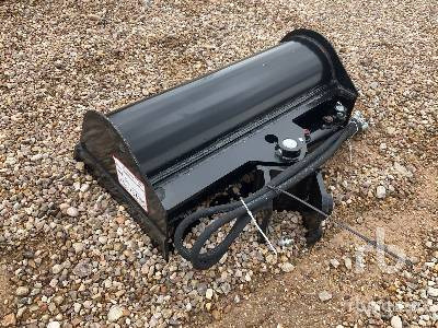 24 IN Tilting (Unused) - Excavator bucket: picture 3 24 IN Tilting (Unused) - Excavator bucket: picture 3