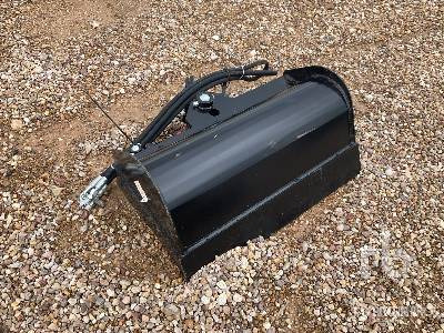 24 IN Tilting (Unused) - Excavator bucket: picture 1 24 IN Tilting (Unused) - Excavator bucket: picture 1