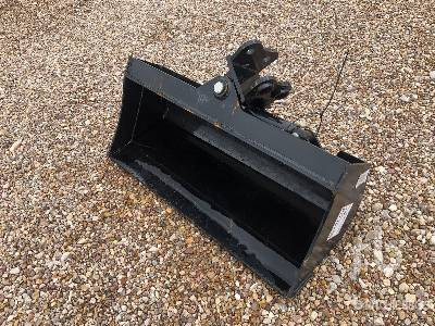 32 IN Tilting (Unused) - Excavator bucket: picture 2 32 IN Tilting (Unused) - Excavator bucket: picture 2