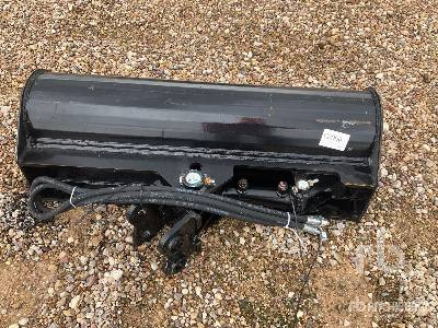 32 IN Tilting (Unused) - Excavator bucket: picture 5 32 IN Tilting (Unused) - Excavator bucket: picture 5