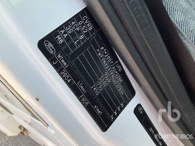 FORD TRANSIT TOURNEO 4x2 Crew Cab - Dropside/ Flatbed truck: picture 5 FORD TRANSIT TOURNEO 4x2 Crew Cab - Dropside/ Flatbed truck: picture 5
