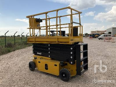 GROVE MANLIFT SM3146L Electric - Scissor lift: picture 4 GROVE MANLIFT SM3146L Electric - Scissor lift: picture 4
