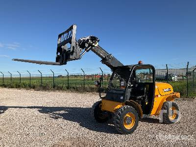 JCB 520-40 - Telescopic handler: picture 1 JCB 520-40 - Telescopic handler: picture 1
