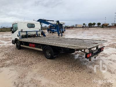 NISSAN NT400 CABSTAR 4x2 (Inoperable) - Container transporter/ Swap body truck: picture 2 NISSAN NT400 CABSTAR 4x2 (Inoperable) - Container transporter/ Swap body truck: picture 2