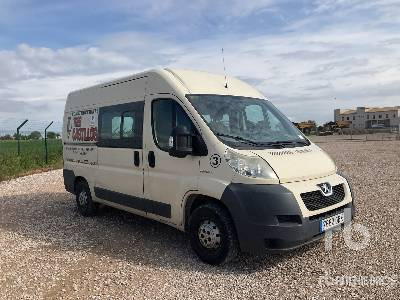 RENAULT BOXER - Box truck: picture 4 RENAULT BOXER - Box truck: picture 4