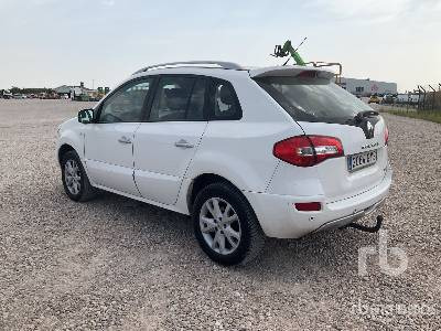 RENAULT KOLEOS 2.0D - Car: picture 2 RENAULT KOLEOS 2.0D - Car: picture 2