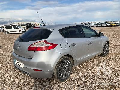 RENAULT MEGANE - Car: picture 3 RENAULT MEGANE - Car: picture 3