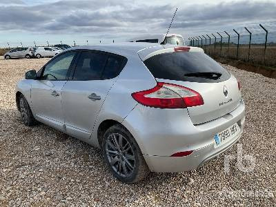 RENAULT MEGANE - Car: picture 2 RENAULT MEGANE - Car: picture 2