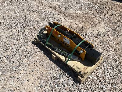 SOLMEK HM-15 (Unused) - Hydraulic hammer: picture 4 SOLMEK HM-15 (Unused) - Hydraulic hammer: picture 4