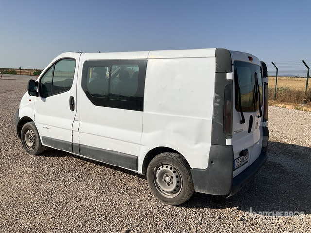2003 Nissan Primastar 1.9D Cargo Van - Van: picture 3 2003 Nissan Primastar 1.9D Cargo Van - Van: picture 3