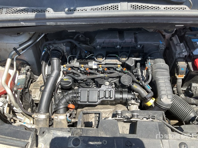 2020 Toyota Proace City Verso 5 Passenger Van - Van: picture 5 2020 Toyota Proace City Verso 5 Passenger Van - Van: picture 5