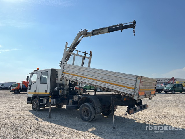 2002 Iveco Eurocargo 80E15 2002 PM 5022 2500 kg on Crew Cab Dump Truck with Crane - Flail mower/ Mulcher: picture 4 2002 Iveco Eurocargo 80E15 2002 PM 5022 2500 kg on Crew Cab Dump Truck with Crane - Flail mower/ Mulcher: picture 4