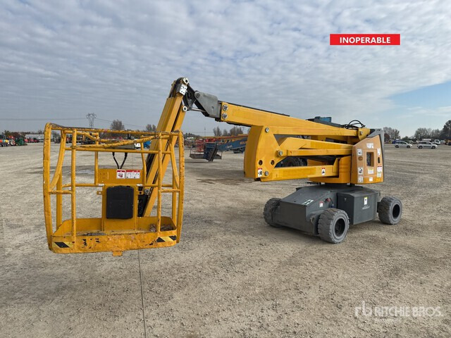 2008 Haulotte HA15IP Electric (Inoperable) Articulating Boom Lift - Articulated boom: picture 2 2008 Haulotte HA15IP Electric (Inoperable) Articulating Boom Lift - Articulated boom: picture 2