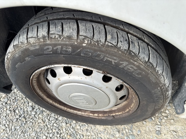 2009 Fiat Scudo Autocarro furgonato - Small van: picture 5 2009 Fiat Scudo Autocarro furgonato - Small van: picture 5