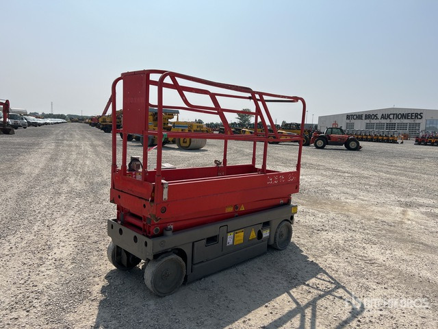 2012 Haulotte Compact 8 Electric (Inoperable) Scissor Lift - Scissor lift: picture 3 2012 Haulotte Compact 8 Electric (Inoperable) Scissor Lift - Scissor lift: picture 3