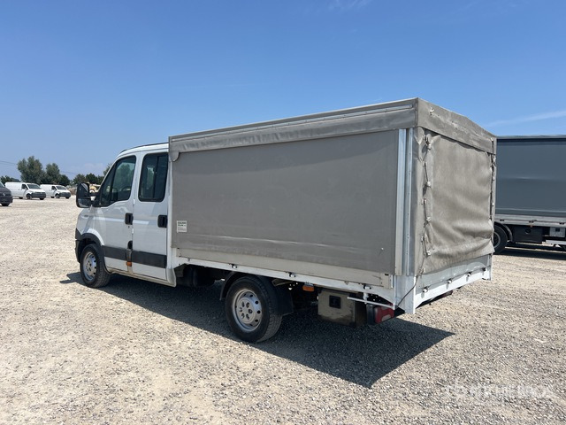 2012 Iveco 35S15 Crew Cab (Inoperable) Curtain Side Truck - Flail mower/ Mulcher: picture 4 2012 Iveco 35S15 Crew Cab (Inoperable) Curtain Side Truck - Flail mower/ Mulcher: picture 4