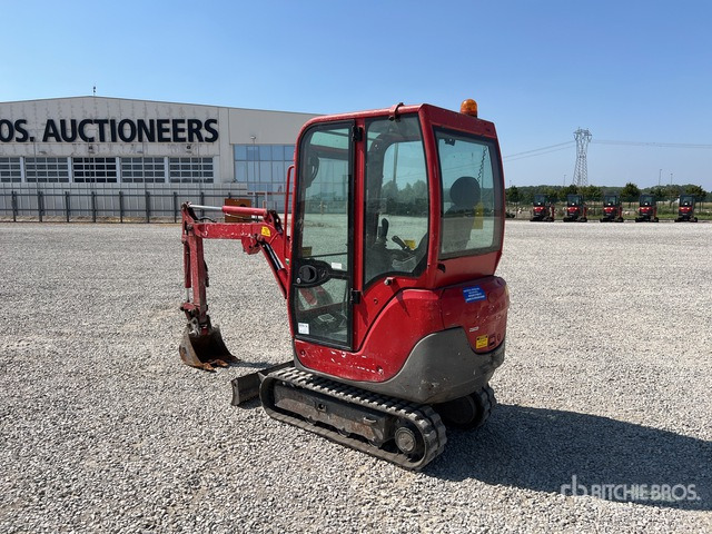 2014 Yanmar SV17 Mini Excavator: <6.6t - Mini excavator: picture 3 2014 Yanmar SV17 Mini Excavator: <6.6t - Mini excavator: picture 3