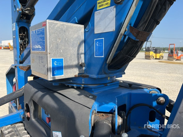 2015 CTE Traccess 135 Crawler (Inoperable) Articulating Boom Lift - Articulated boom: picture 5 2015 CTE Traccess 135 Crawler (Inoperable) Articulating Boom Lift - Articulated boom: picture 5