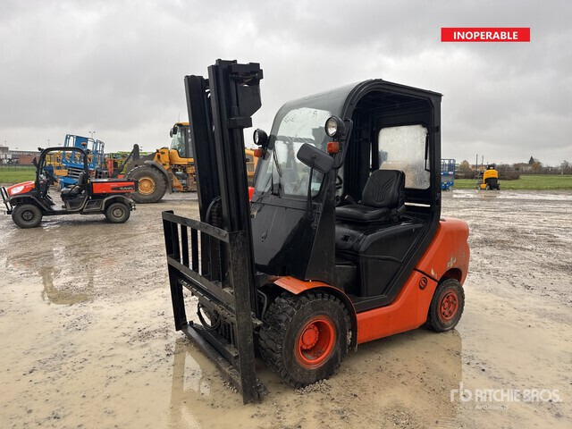 2016 Linde (Inoperable) Forklift - Forklift: picture 2 2016 Linde (Inoperable) Forklift - Forklift: picture 2