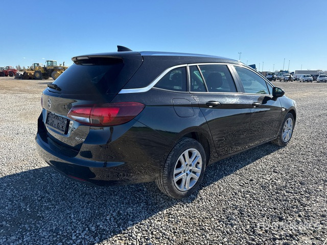 2017 Opel Astra Sport Tourer Automobile - Car: picture 3 2017 Opel Astra Sport Tourer Automobile - Car: picture 3