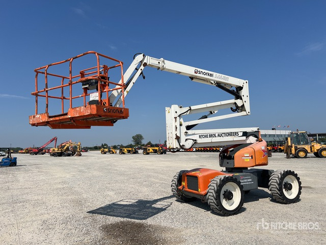 2017 Snorkel A46JRT Articulating Boom Lift - Articulated boom: picture 1 2017 Snorkel A46JRT Articulating Boom Lift - Articulated boom: picture 1