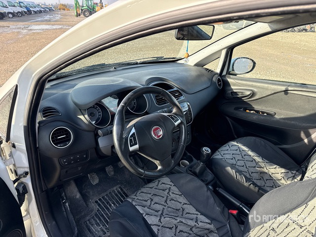 2018 Fiat Grande Punto Van Truck - Car: picture 5 2018 Fiat Grande Punto Van Truck - Car: picture 5