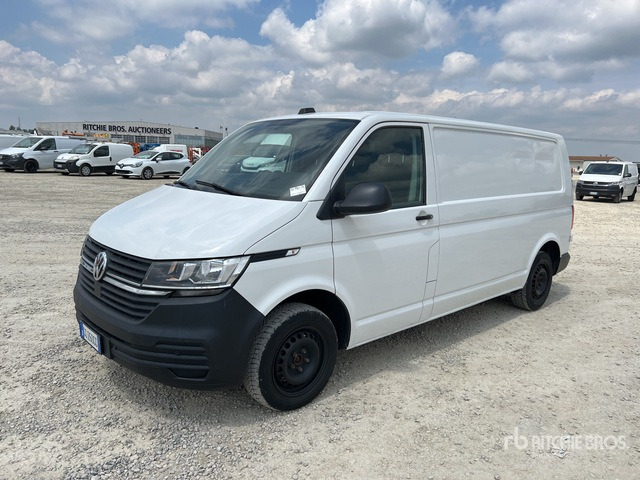 2021 Volkswagen Transporter 4x4 2.0 TDI BlueMotion SCR 110k ... Van Truck - Small van: picture 1 2021 Volkswagen Transporter 4x4 2.0 TDI BlueMotion SCR 110k ... Van Truck - Small van: picture 1