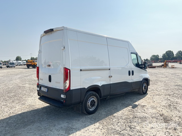 2022 Iveco Daily 35S14NV 3520 H2 BLUE P Van Truck - Panel van: picture 3 2022 Iveco Daily 35S14NV 3520 H2 BLUE P Van Truck - Panel van: picture 3