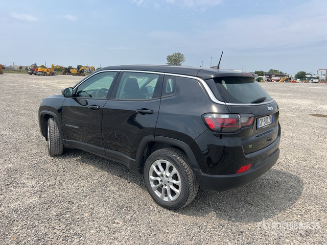 2023 Jeep Compass SP 1.5 SUV - SUV: picture 4 2023 Jeep Compass SP 1.5 SUV - SUV: picture 4