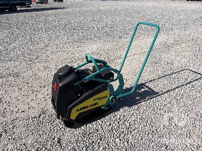 AMMANN APF 15/40 - Vibratory plate: picture 1 AMMANN APF 15/40 - Vibratory plate: picture 1