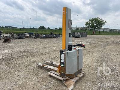 CARRELLIFICIO VICENTINO EXPRESS E31 Electric - Pallet truck: picture 2 CARRELLIFICIO VICENTINO EXPRESS E31 Electric - Pallet truck: picture 2
