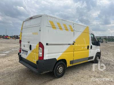 FIAT DUCATO 120 MJT - Box truck: picture 3 FIAT DUCATO 120 MJT - Box truck: picture 3