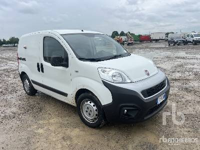 FIAT FIORINO 4 PORTE 1.3 MULTIJET 95 CV E6 SX - Box truck: picture 4 FIAT FIORINO 4 PORTE 1.3 MULTIJET 95 CV E6 SX - Box truck: picture 4