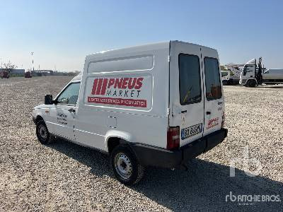 FIAT FIORINO - Box truck: picture 2 FIAT FIORINO - Box truck: picture 2