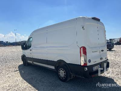 FORD TRANSIT - Box truck: picture 2 FORD TRANSIT - Box truck: picture 2
