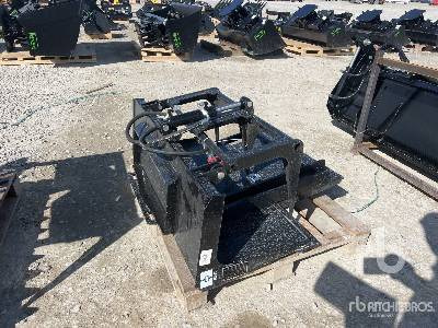 GIYI GY-X PG44C (Unused) - Grapple for Skid steer loader: picture 3 GIYI GY-X PG44C (Unused) - Grapple for Skid steer loader: picture 3
