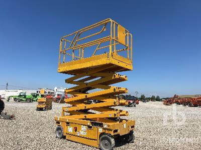 HAULOTTE COMPACT12 Electric - Scissor lift: picture 1 HAULOTTE COMPACT12 Electric - Scissor lift: picture 1