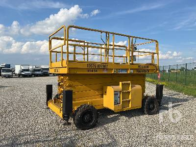 HAULOTTE H18SX (Inoperable) - Scissor lift: picture 2 HAULOTTE H18SX (Inoperable) - Scissor lift: picture 2