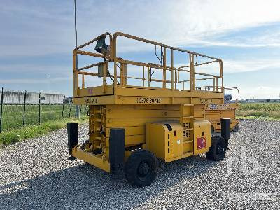 HAULOTTE H18SX (Inoperable) - Scissor lift: picture 4 HAULOTTE H18SX (Inoperable) - Scissor lift: picture 4