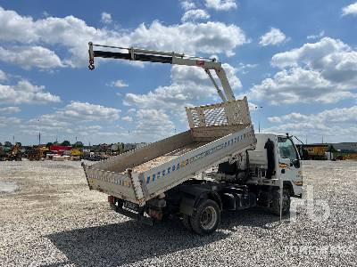 ISUZU NPR 775-5DX 2006 Bonfiglioli PL2300 710 kg on - Tipper, Crane truck: picture 3 ISUZU NPR 775-5DX 2006 Bonfiglioli PL2300 710 kg on - Tipper, Crane truck: picture 3