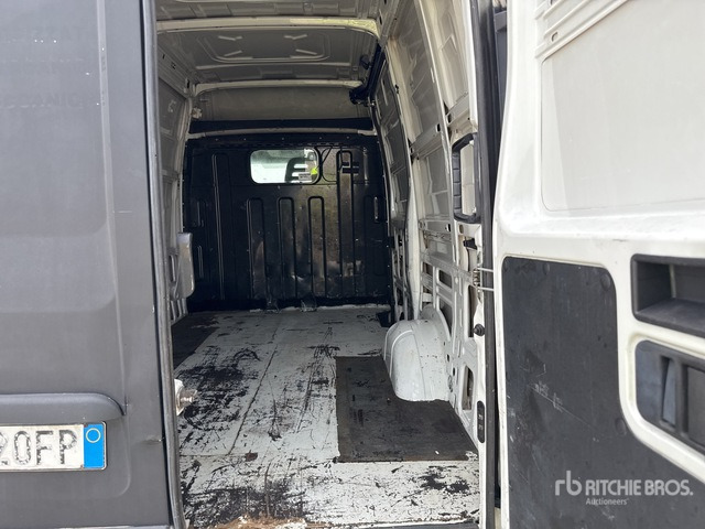 Iveco Daily 29L12 Autocarro furgonato - Panel van: picture 4 Iveco Daily 29L12 Autocarro furgonato - Panel van: picture 4