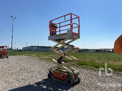 JLG 930ES Electric - Scissor lift: picture 3 JLG 930ES Electric - Scissor lift: picture 3