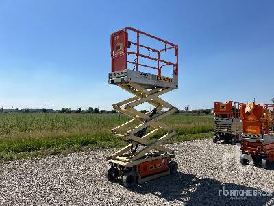 JLG 930ES Electric - Scissor lift: picture 2 JLG 930ES Electric - Scissor lift: picture 2